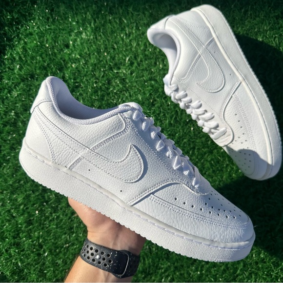 Nike Wmns Court Vision Low Triple White - Picture 2 of 13